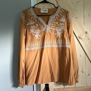 Savanna Jane new without tags top